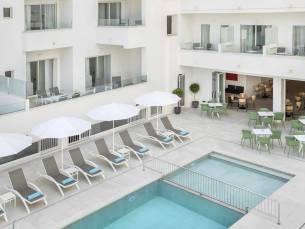 Aparthotel Marina Drach