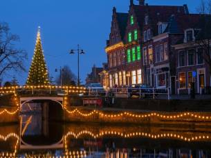 FLASHDEAL! ⚡ 4*-LUXE BOUTIQUE HOTEL in het hart van de authentieke binnenstad van Dokkum incl. ontbijt, diner, 1 dag e-bike huur & verblijf in LUXE kamer!