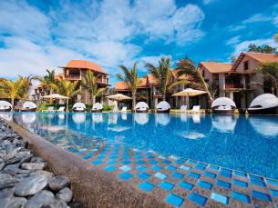 Crystals Beach Resort Belle Mare, a member of Radisson Individuals