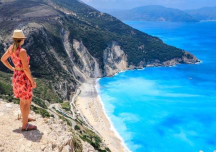 Verken Kefalonia, Griekenland met je huurauto! Incl. vlucht en verblijf in 4*-hotel!