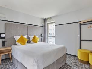 Lyon Centre Confluence Aparthotel Suite