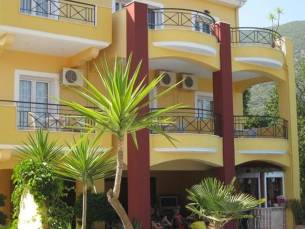 Aparthotel Golden Star