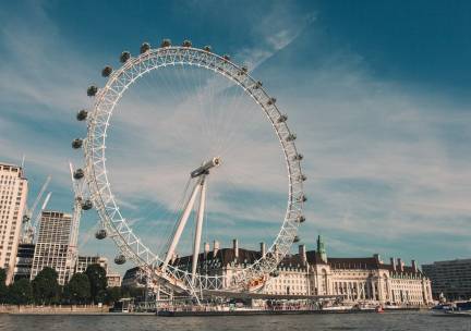 Londen in Stijl: 4*-Stedentrip naar het Chique Kensington incl. Vlucht & Full English Breakfast!