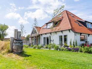 Farm suite