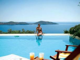 Elounda Gulf Villas & Suites