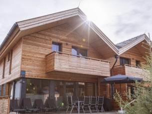 Kreischberg Pool Villas & Penthouses by ALPS RESORTS