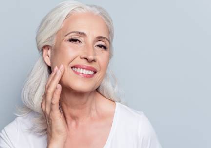 Schoonheidsbehandeling met collageendraden (60 min)