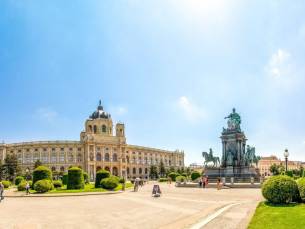 CITYTRIP klassiek Wenen! 4*-designer hotel in hartje centrum & op loopafstand van de bekendste winkelstraat incl. vlucht + ontbijt