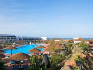 Meliá Laguna Beach Resort