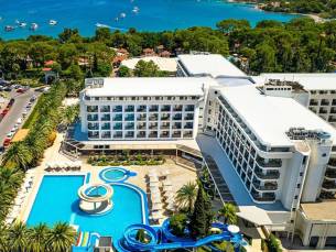 &Ouml;zkaymak Marina Hotel