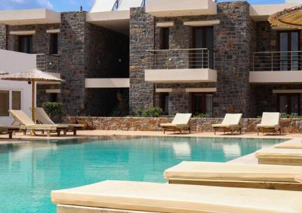 Volta Suites & Villas