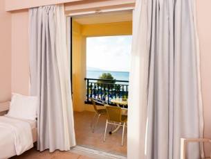 Hotel Alykanas Village