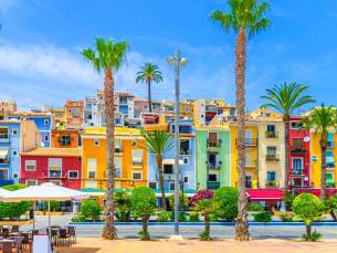 Ontdek het veelzijdige Alicante vanuit centraal gelegen 4*- hotel incl. vlucht &ontbijt