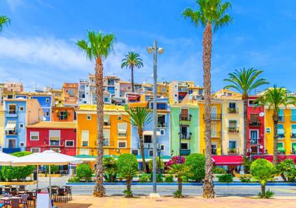 Ontdek het veelzijdige Alicante vanuit centraal gelegen 4*- hotel incl. vlucht &ontbijt