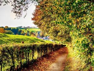 Geniet een paar dagen in het Zuid-Limburgse heuvelland nabij Maastricht incl. ontbijt en 3-gangendiner!