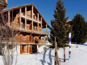 Les Chalets Des Cimes