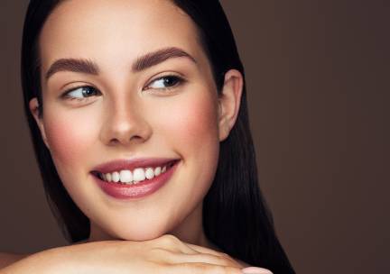 PMU naar keuze + intake + naverzorging of PMU wenkbrauwen verwijderen