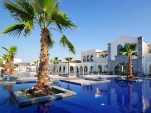 Anemos Luxury Grand