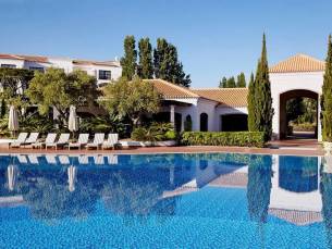 Pine Cliffs Ocean Suites, a Luxury Collection Resort & Spa