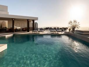 Rocabella Santorini