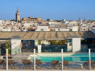 Hotel B&eacute;cquer