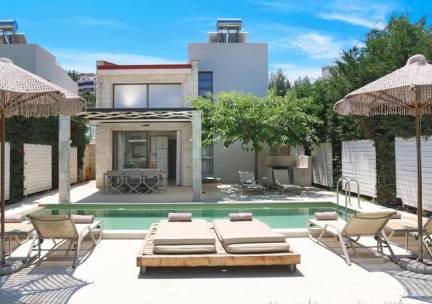 W Villas Halkidiki
