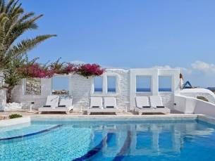Mr En Mrs White Paros