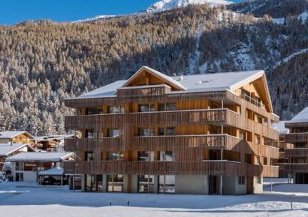 Montela Hotel & Resort