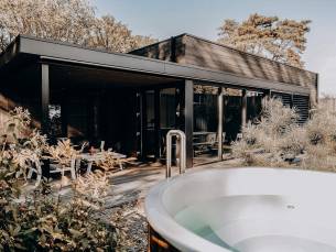 Luxe Familie Waterlodge met hottub - 6 persoons