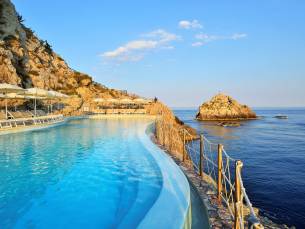 UNAHOTELS Capotaormina