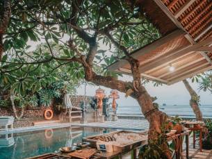 Alam Candi Dive Resort