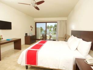 Akumal Bay Beach & Wellness Resort
