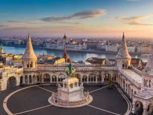 4*-hotel met WELLNESS op TOPLOCATIE langs de Donau in het prachtige Boedapest incl. ontbijt en vlucht!