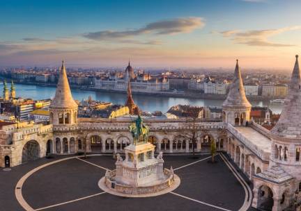 4*-hotel met WELLNESS op TOPLOCATIE langs de Donau in het prachtige Boedapest incl. ontbijt en vlucht!