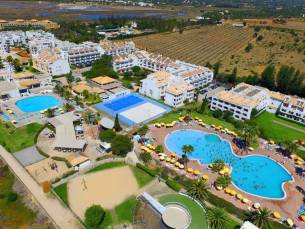 Golden Club Cabanas