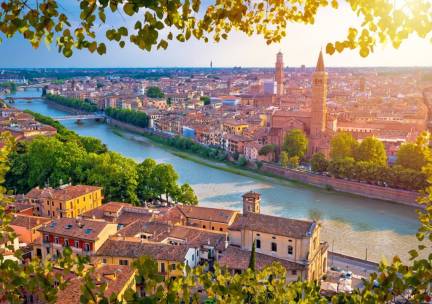 Geniet in een 4*-hotel in de romantische stad Verona incl. vlucht