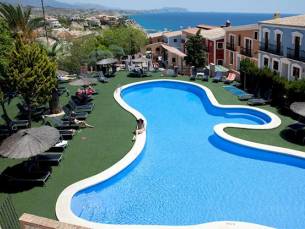 Occidental Acantilado Suites