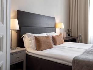 Elite Adlon