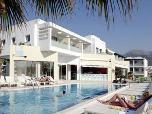 Angela Suites Boutique Hotel