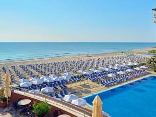 Hotel Sol Luna Bay Resort