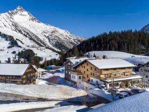 Hotel Walserberg