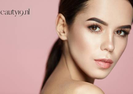 Gezichtsbehandeling naar keuze (60 of 70 min)