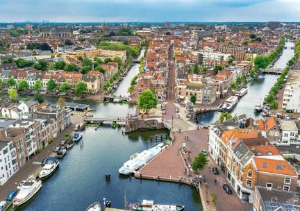 Luxe 4*-hotel in het centrum van Leiden nabij Katwijk aan zee incl. ontbijt en NS treinretour