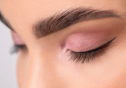Powder brows + nabehandeling