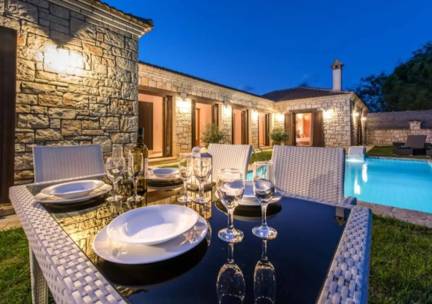 Kyveli Villa