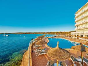 Universal Hotel Marques