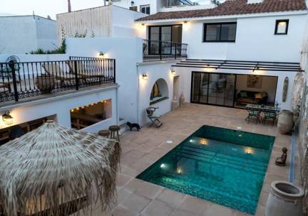 Suites Del Mundo
