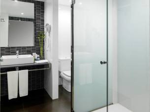 Hotel H10 White Suites - adults only