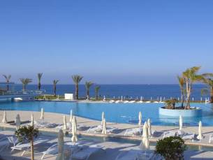 Tsokkos King Evelthon Beach Hotel & Resort