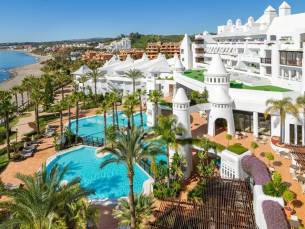 Hotel H10 Estepona Palace - logies & ontbijt